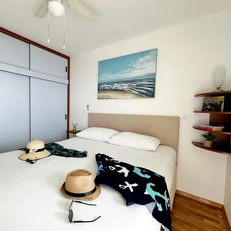 Neomi-greta Appartement