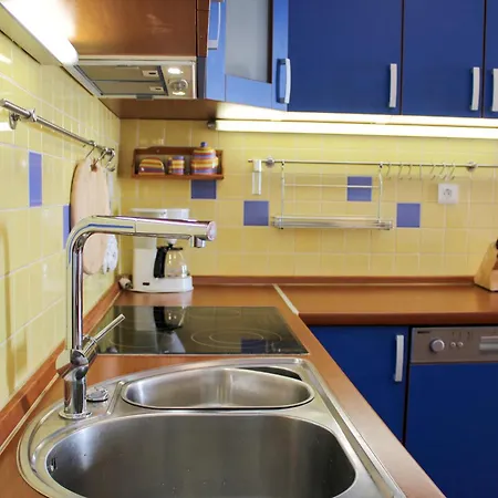 Neomi-greta Apartamento